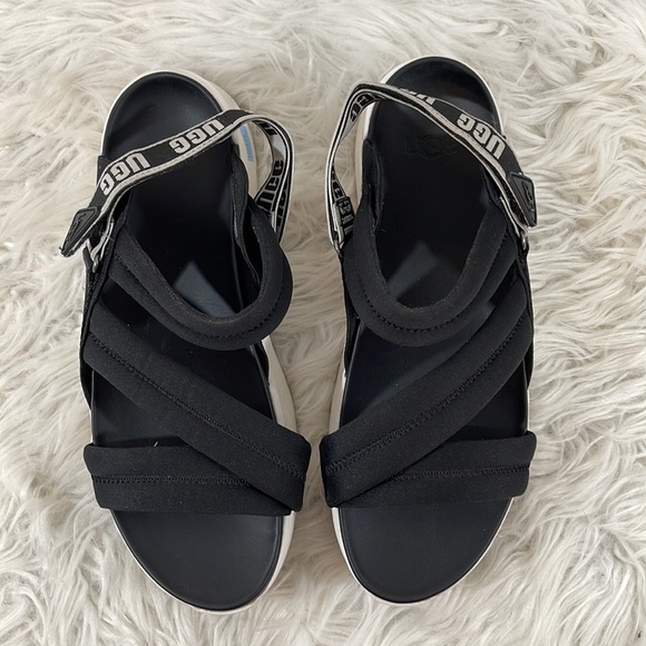 UGG L.A. Sun Platform Sandals Black & White Size 9 - Picture 2 of 12